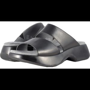 New Dansko Black Lana Slide Sz 36